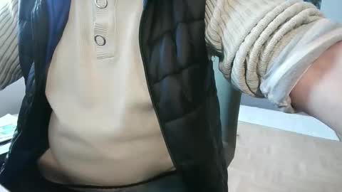 rolandloser1000 online show from October 17, 9:57 am