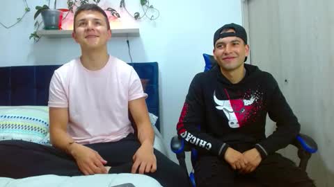 rolos_hot32 online show from February 28, 1:31 am