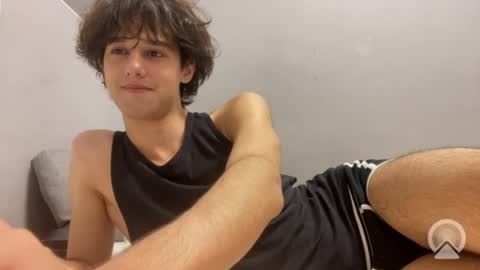 roma_shyguy_ online show from June 16, 12:25 am