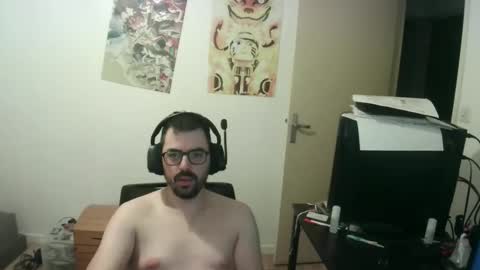 romainb72 online show from April 3, 5:47 am