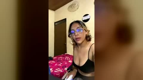 roman_valak online show from June 22, 4:20 am