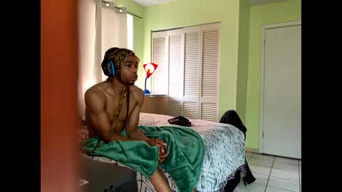 romeotyn online show from March 1, 3:16 pm