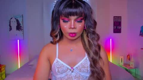 Romi Rouse online show from October 6, 5:58 am