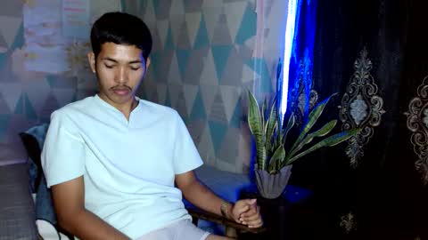 ron_ruff20 online show from February 3, 4:46 am