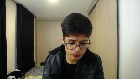 Ronald online show from April 4, 5:14 am