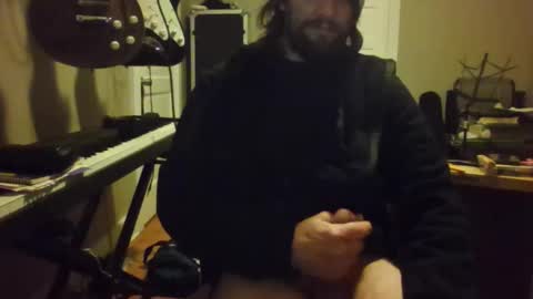 ronniejohnston13 online show from December 3, 3:18 am