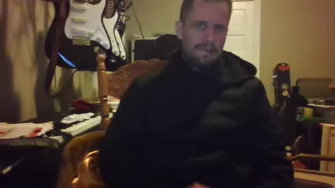 ronniejohnston13 online show from March 19, 2:17 am