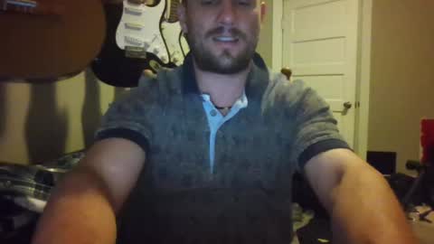 ronniejohnston13 online show from June 22, 2:06 am
