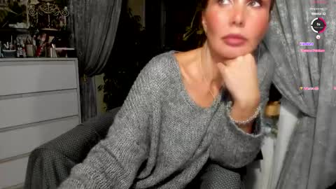 Aurora online show from November 12, 5:37 pm