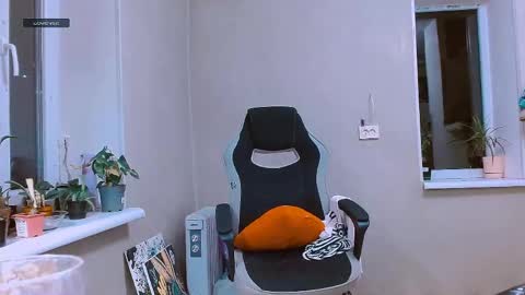 rosa843850 online show from May 29, 8:18 pm