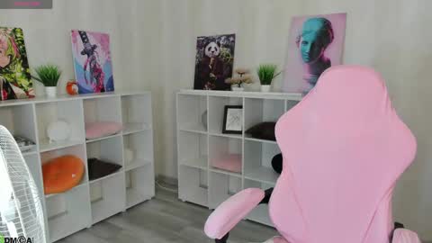 Viola online show from June 4, 12:38 am