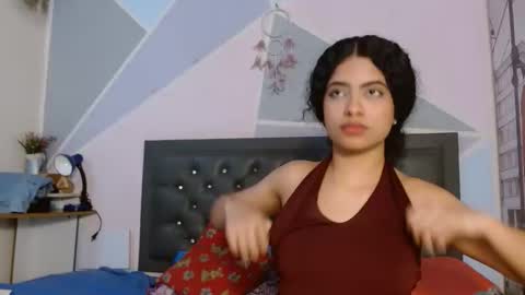 rosa_woolf online show from March 26, 3:39 pm