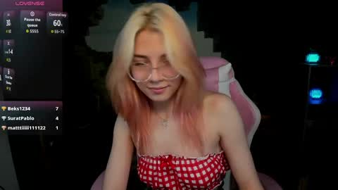 Call me Rosa online show from April 23, 12:29 pm