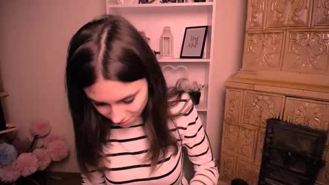 Rose online show from March 17, 7:13 am