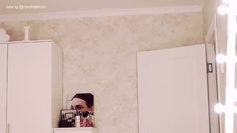 Rosalie online show from February 3, 2:34 pm