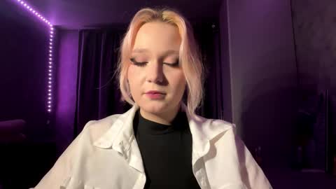 Rosa online show from March 14, 3:16 pm