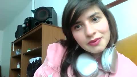 Snapshot of rosasvioletas chatting on October 16, 5:23 pm rosasvioletas online show from October 16, 5:23 pm