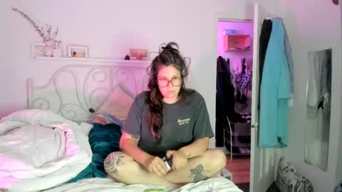 Snapshot of rose257044 chatting on September 21, 10:36 pm rose257044 online show from September 21, 10:36 pm