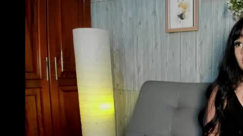 Rose online show from May 21, 2:34 pm