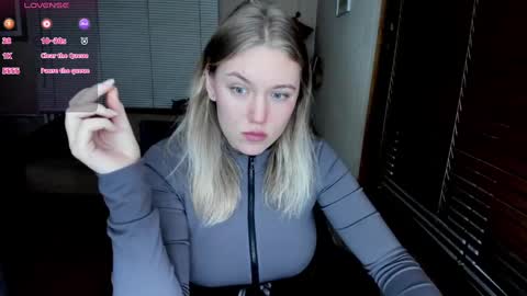 Rose but u can call me princess online show from January 12, 7:31 pm