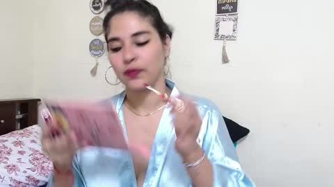 rose_towers4 online show from September 30, 3:17 am