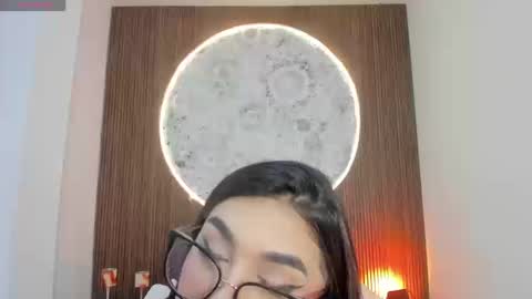 Rose online show from March 12, 2:43 pm