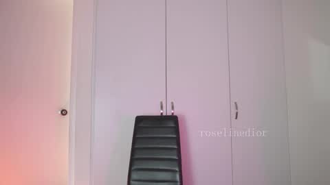 Lyla OF roselinedior online show from February 6, 2:20 pm