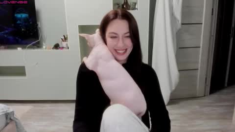 Julia online show from October 21, 5:05 pm