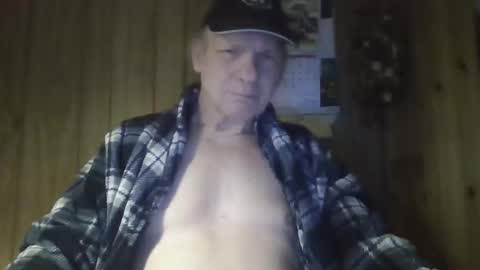 roses2u1958 online show from March 5, 8:29 pm