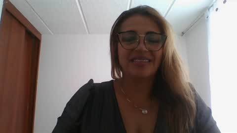 Snapshot of rossanalionheart chatting on February 7, 7:59 pm Rossana  online show from February 7, 7:59 pm