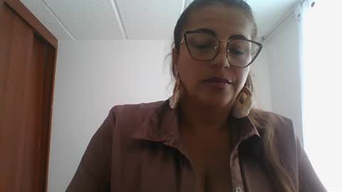 Snapshot of rossanalionheart chatting on February 8, 7:27 pm Rossana  online show from February 8, 7:27 pm