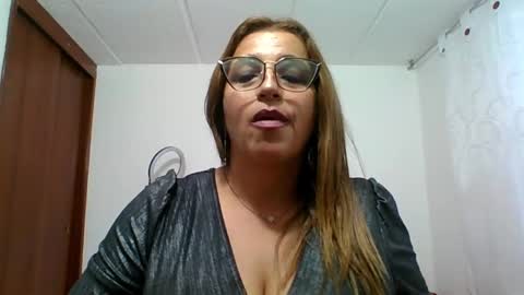 Snapshot of rossanalionheart chatting on February 24, 10:58 pm Rossana  online show from February 24, 10:58 pm