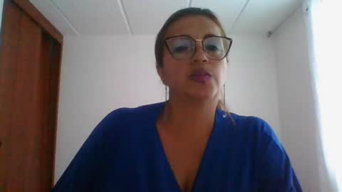 Snapshot of rossanalionheart chatting on February 5, 7:53 pm Rossana  online show from February 5, 7:53 pm
