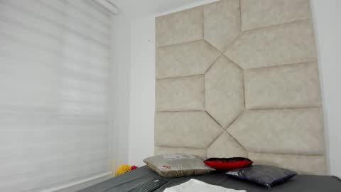 Snapshot of rosse_evans_3 chatting on September 24, 10:55 am rosse_evans_3 online show from September 24, 10:55 am