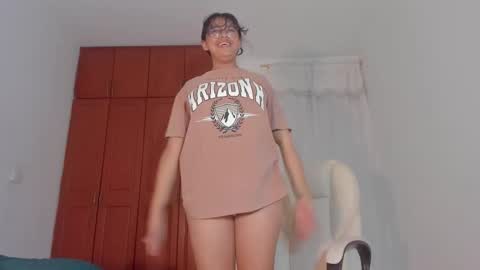 rosse_taylorx1 online show from January 14, 12:02 pm