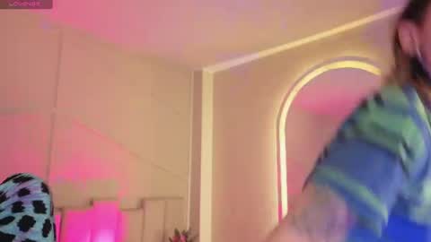 rossiie_hunt_ online show from July 16, 12:19 pm