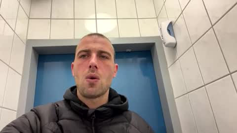 rotteei1 online show from November 26, 10:12 am