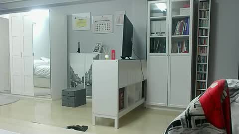 roubarixx online show from October 13, 7:21 am