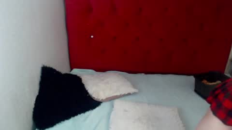 Roussel online show from January 30, 1:42 pm