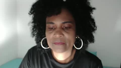 luxa online show from December 21, 7:42 pm