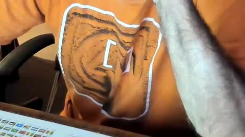 Snapshot of routi chatting on October 12, 5:26 pm routi97 online show from October 12, 5:26 pm