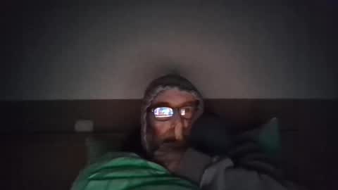 Snapshot of routi chatting on March 1, 2:26 am routi97 online show from March 1, 2:26 am