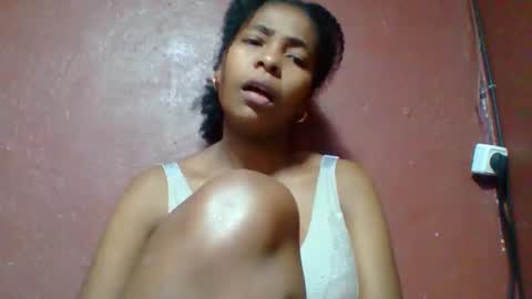 rovaelyah online show from January 13, 7:38 am