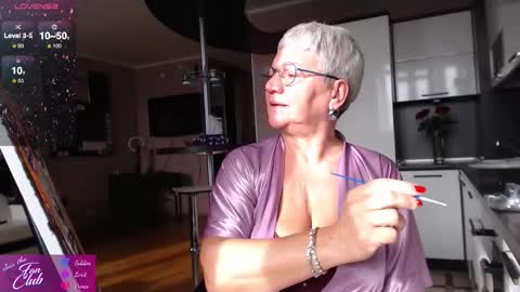 Snapshot of roxana_brooks chatting on September 27, 7:17 am Roxana online show from September 27, 7:17 am