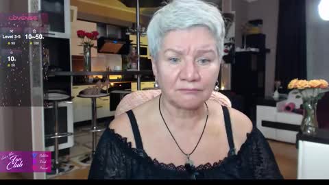 Roxana online show from November 1, 4:06 pm