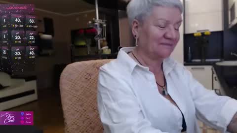 Roxana online show from November 11, 3:03 pm