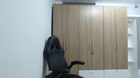 Roxana online show from December 16, 10:05 pm