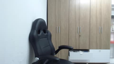 Roxana online show from February 7, 10:35 pm