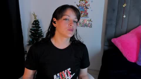  Roxan  online show from December 2, 8:06 pm