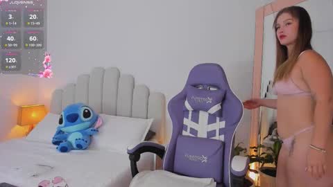  R O X I E  online show from February 24, 2:36 am